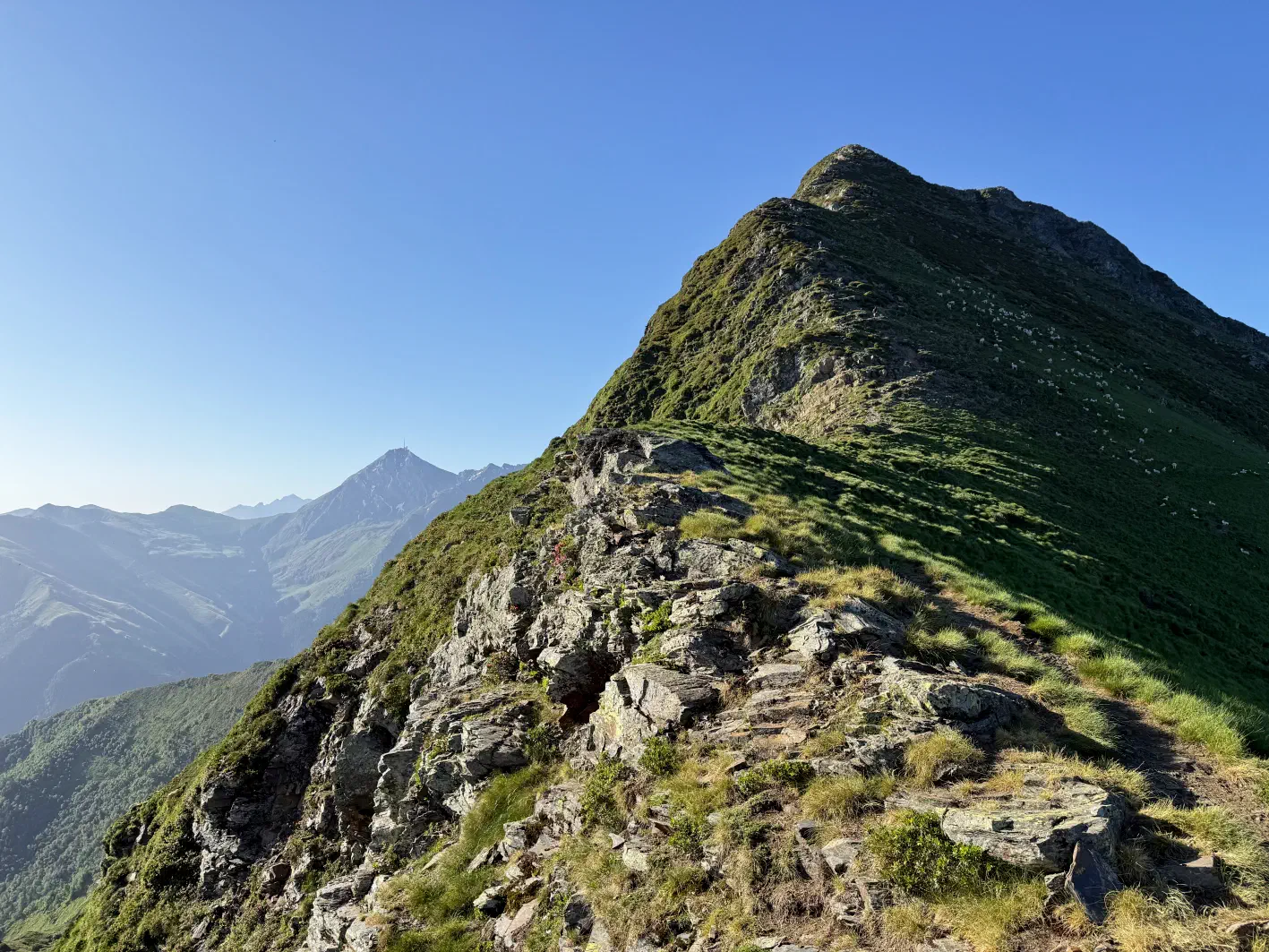 Sur le fil vers le sommet